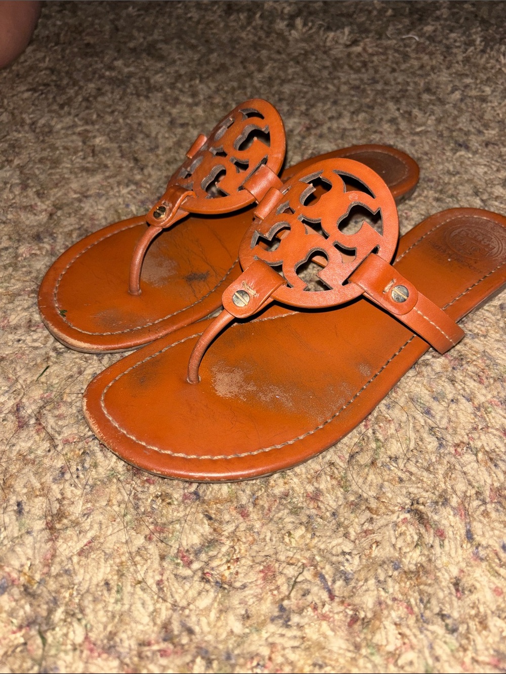 Tory Burch Brown Miller Leather Logo Thong Sandals size 9 - Picture 3 of 9
